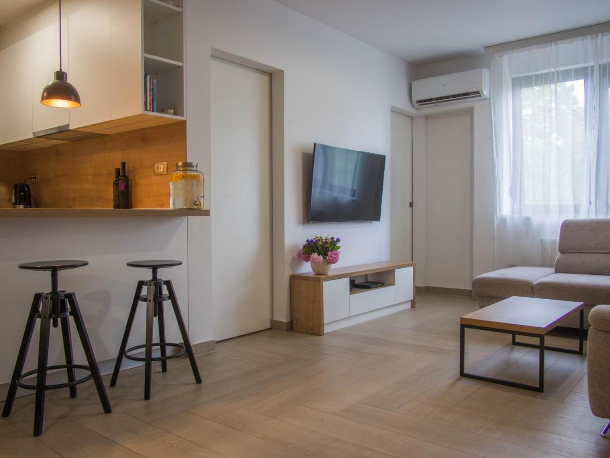 Apartman Adeari Zagreb Buitenkant foto