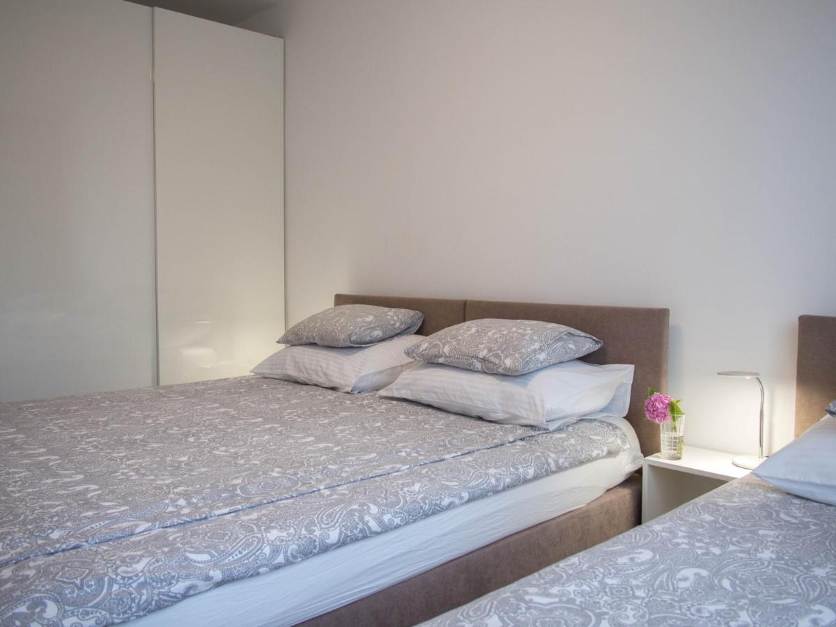Apartman Adeari Zagreb Buitenkant foto
